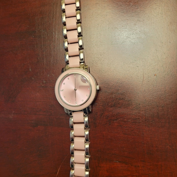New Women's Pink Diamond Fashion Watch - Picture 5 of 6